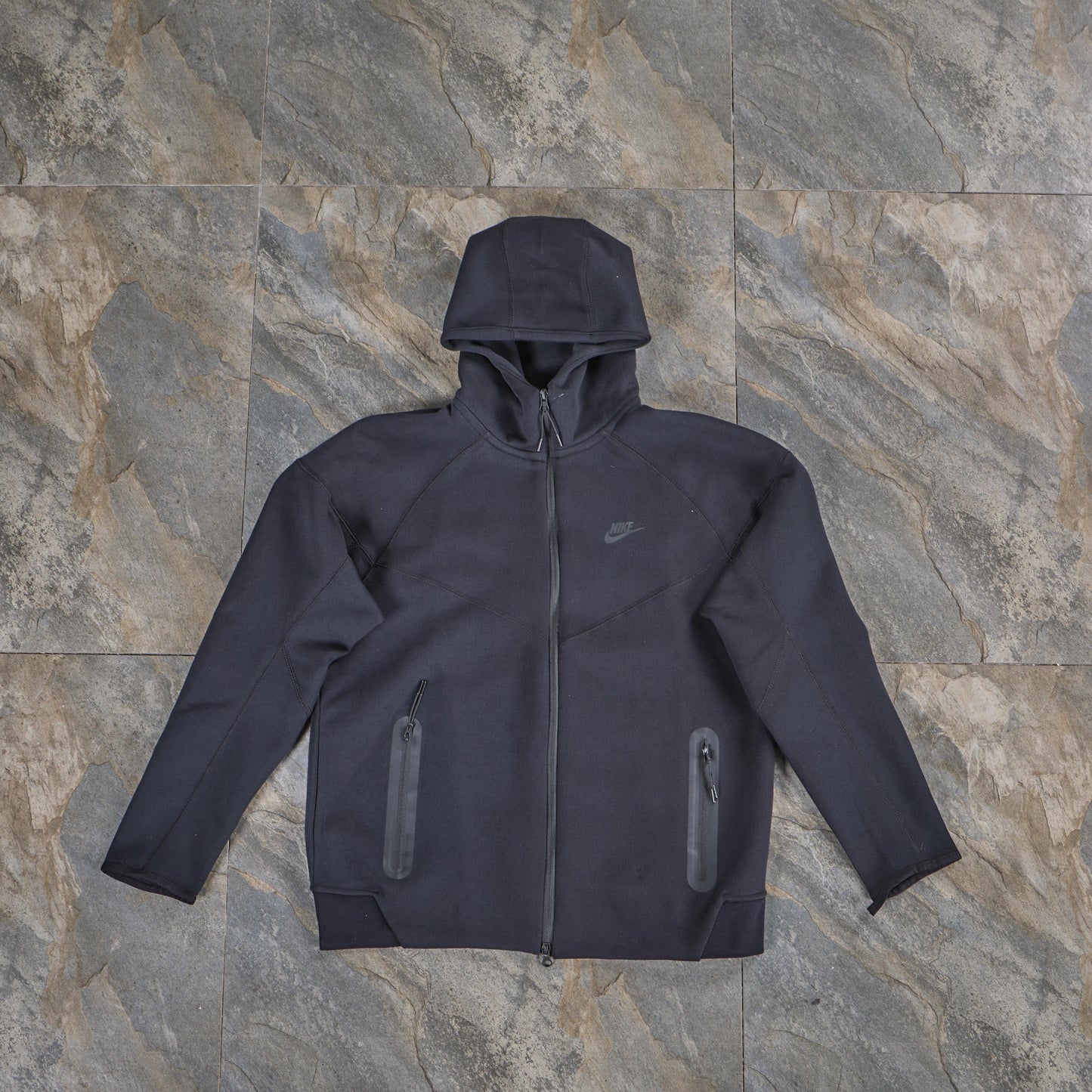 Nike Tech Windrunner